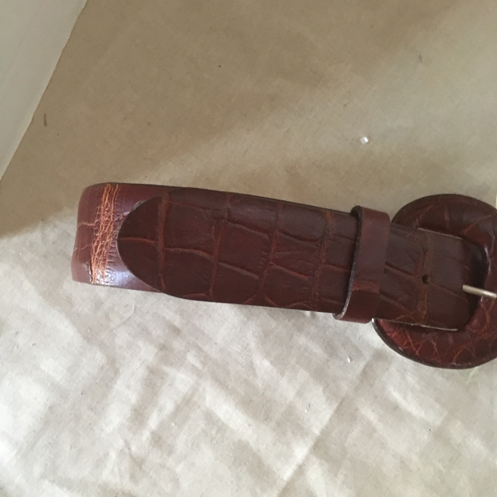 Vintage alligator belt